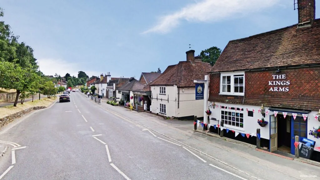 Wolves Removals carrying out a removal in Billingshurst